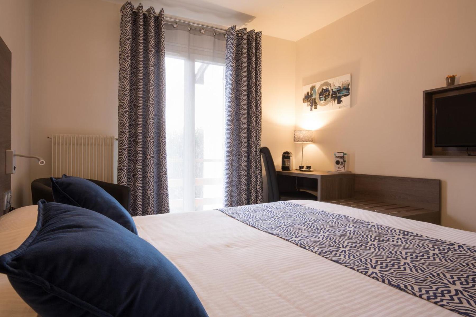 Logis Hotel Le Petit Casset La Boisse Cameră foto